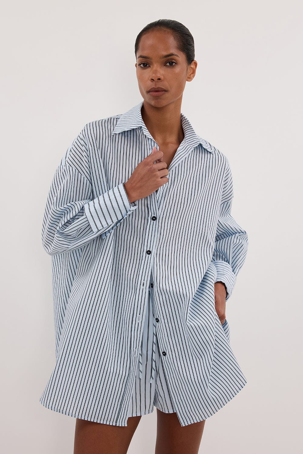 SABLE ICE BLUE OVERSIZED SILK BLEND SHIRT - Image 3
